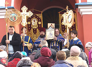 Престольный праздник в Казанском храме. Крестный ход Престольный праздник в Казанском храме. Крестный ход