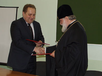 Подписание документов между Митрополией и ИИПКРО, а также между Митрополией и Министерством образования Иркутской области для организации сотрудничества в сфере духовно-нравственного воспитания детей и молодежи