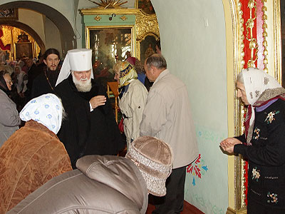 Крестовоздвиженский собор Лесосибирск внутри